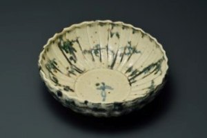岡晋吾　安南緑彩唐文鎬鉢　23.5×8.5cm